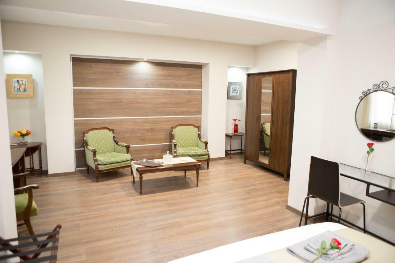 Athens Center Spacious Luxury Apartment Exterior photo